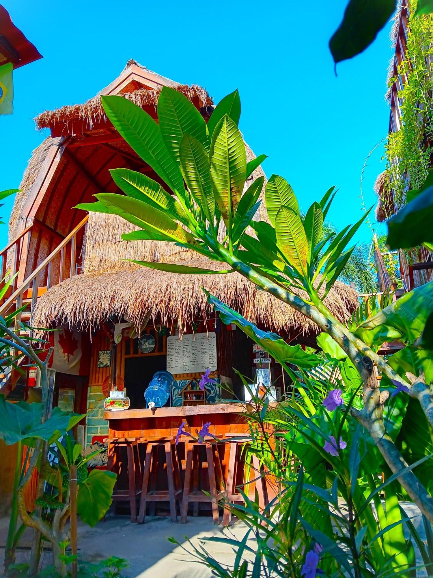 Good Vibes Bungalows Gili Trawangan Exterior photo